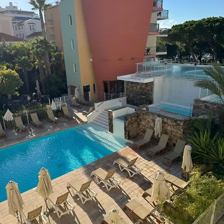 Apartamento Port - Terrasse - Parking - Piscine Antibes