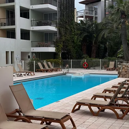 아파트 Port - Terrasse - Parking - Piscine 앙티브