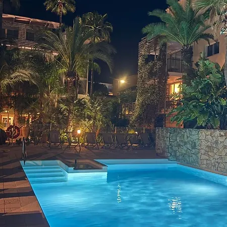 Port - Terrasse - Parking - Piscine * Antibes